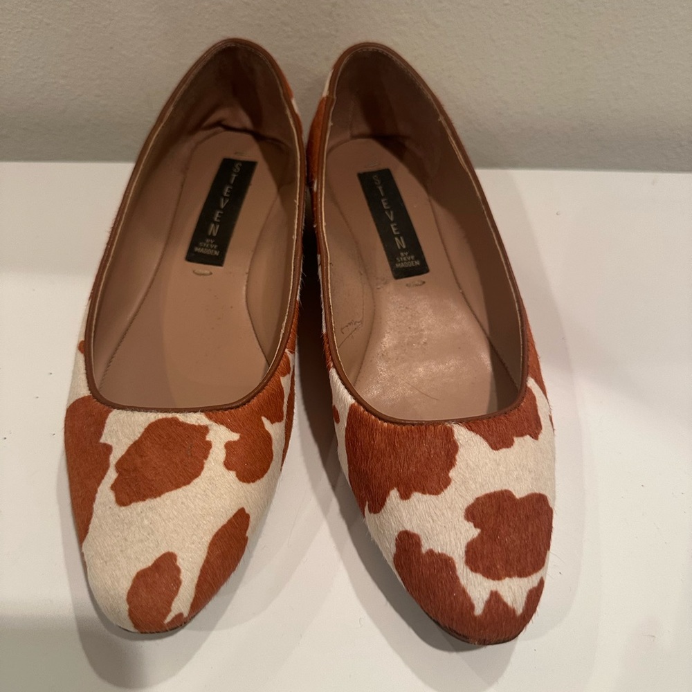 Animal print
Steve Madden Women's Bantry-c Slip on Round toe Ballet Flat